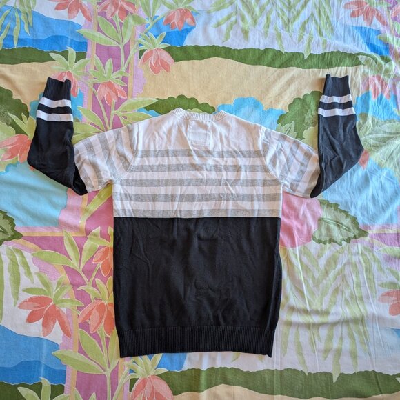 XIOS New York Women's XS Crewneck knit sweater black white Striped Long Sleeves - Picture 12 of 14